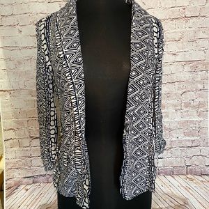 Large - Women’s Blazer with side pockets